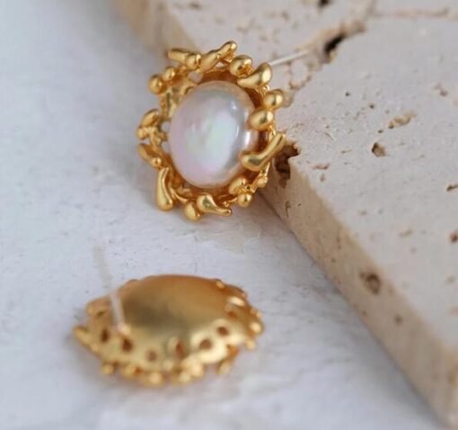 Pearl Stud Earring - Image 4