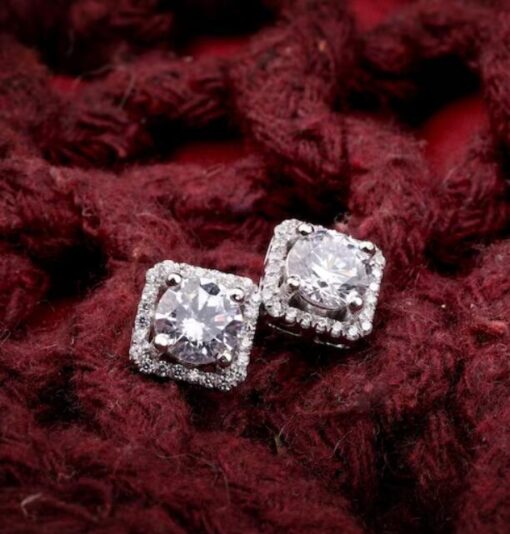Classic Stud Earring