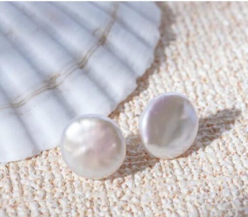 Pearl Stud Earring - Image 4