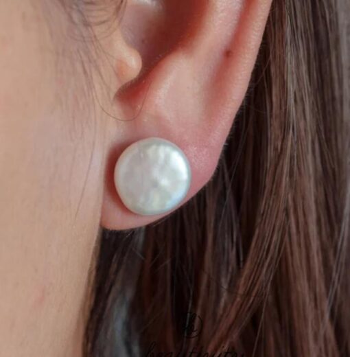 Pearl Stud Earring - Image 2