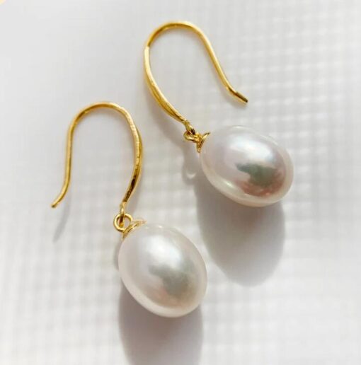 Water Drop Pearl Earring