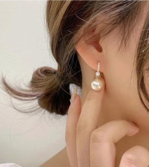 Pearl Drop Earring - Image 3