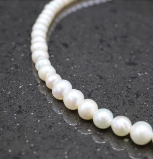 Pearl Necklace - Image 3