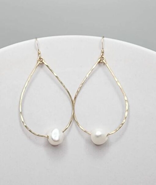 Pearl Earring - Image 2
