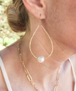 Pearl Earring