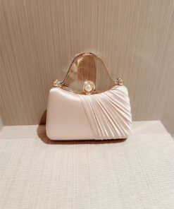 Daily crossbody bag