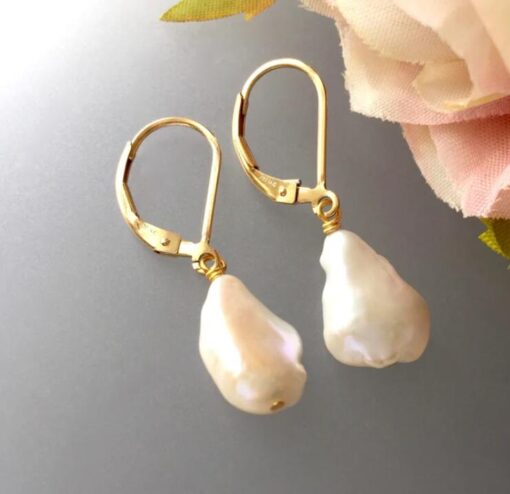 Pearl Drop Earring - Image 4