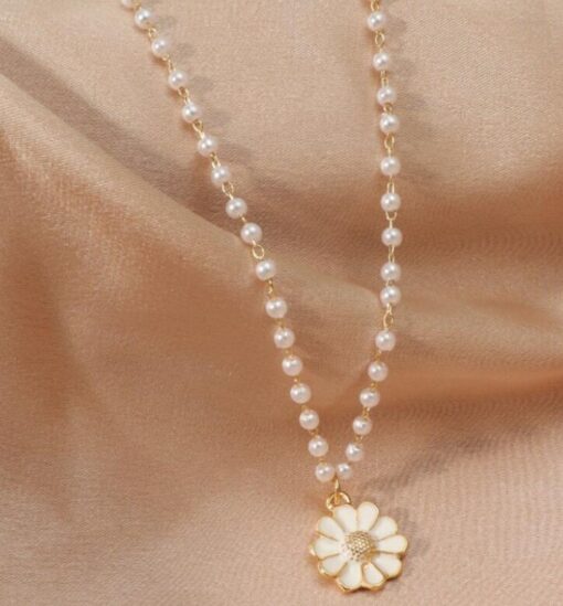 Flower Necklace - Image 3